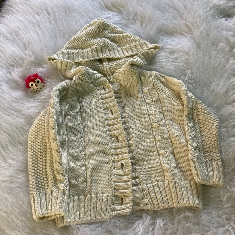 Baby girl cardigan size 6-12 months